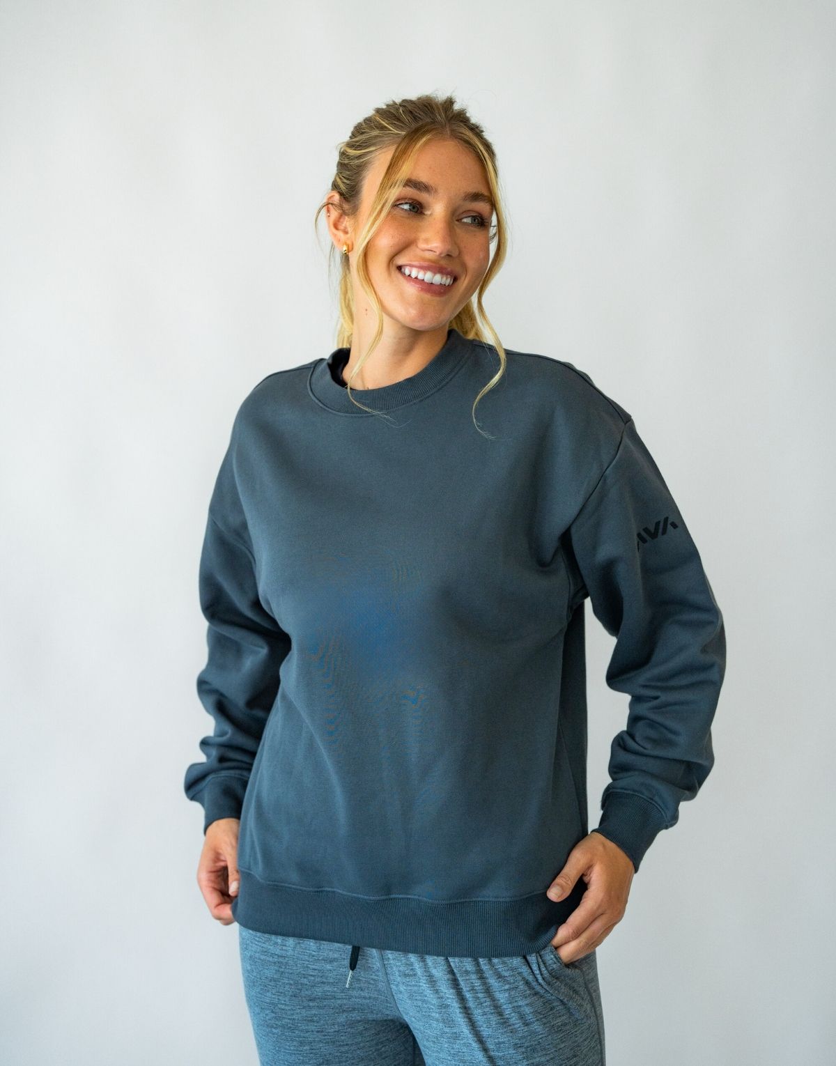 Divine Sweatshirt – AVA Active
